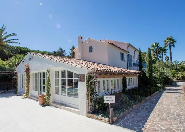 La Bastide Des Salins Otel 4*