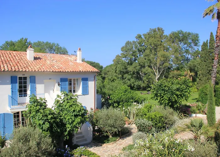 Otel La Bastide Des Salins Saint-Tropez