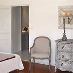Hotel La Bastide Des Salins