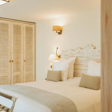 فندق La Bastide Des Salins سان تروبيه