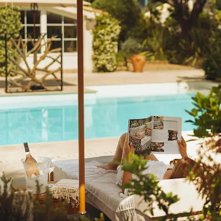 La Bastide Des Salins فندق 4*