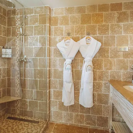 La Bastide Des Salins سان تروبيه