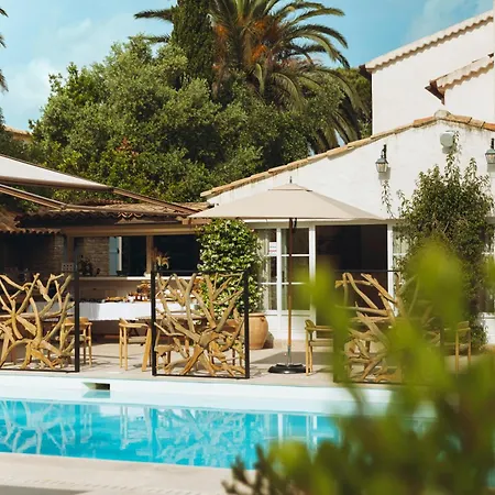 La Bastide Des Salins 4*