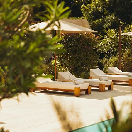 La Bastide Des Salins Hotel 4*