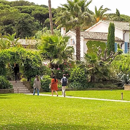 Hotel La Bastide Des Salins 4*