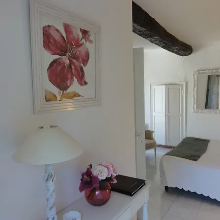 ホテル La Bastide Des Salins 4*