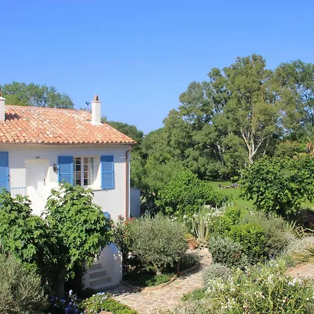 ホテル La Bastide Des Salins サントロペ