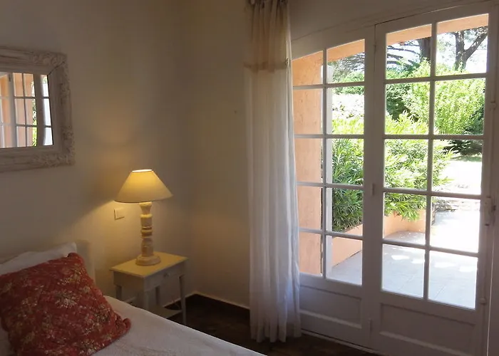 فندق La Bastide Des Salins